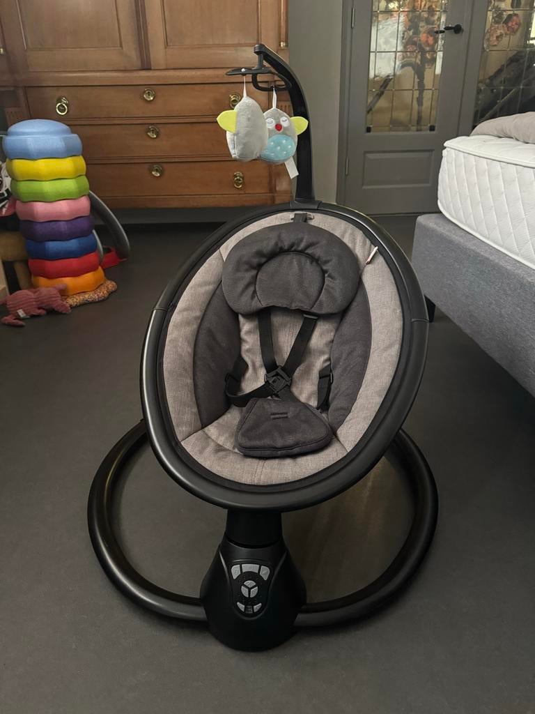 Qute schommelstoel met uiltjes, Kinderen en Baby's, Kinderstoelen, Ophalen of Verzenden, Gebruikt, Overige typen, Gordel(s)