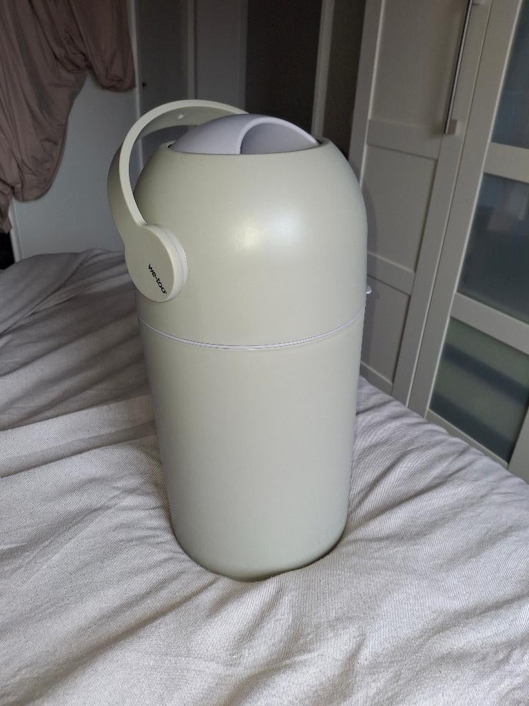 We-Too luieremmer in nieuwstaat, Kinderen en Baby's, Badjes en Verzorging, Ophalen, Zo goed als nieuw, Luieremmer, Overige merken