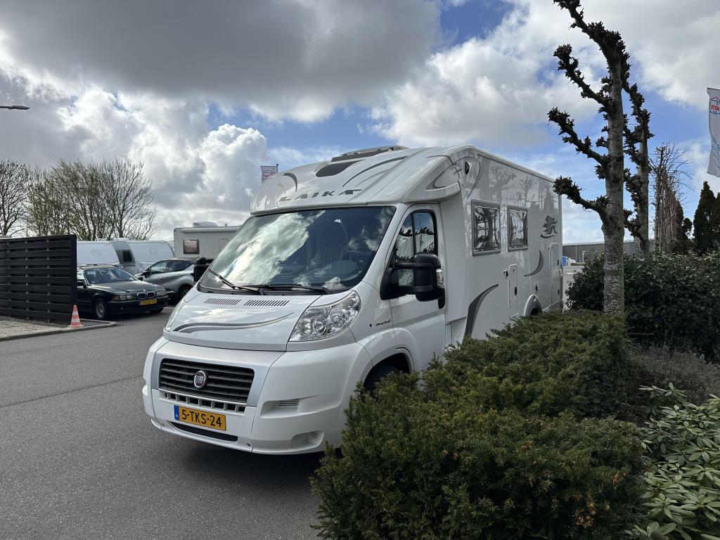 Laika X 710 R Zeer compleet XXL Garage, Ringverwarming, Fiat, 7 tot 8 meter, Bedrijf