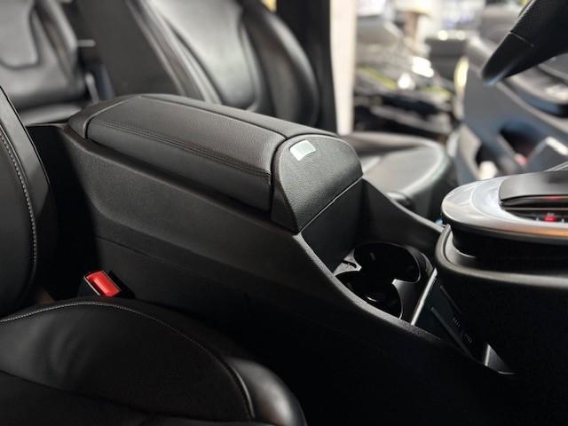 Middenconsole Mercedes V classe Vito W447 ook nieuwe <24, Auto-onderdelen, Dashboard en Schakelaars, Mercedes-Benz, Niet ingevuld