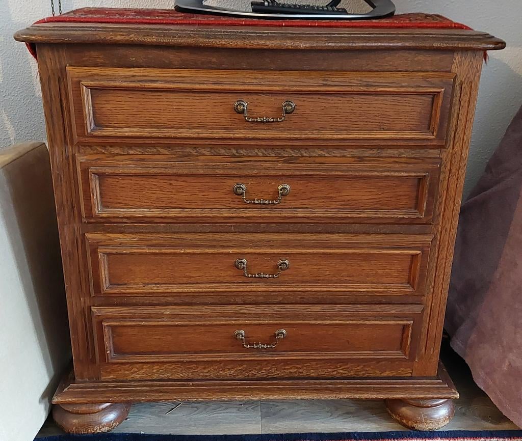 Eiken ladekast, Ophalen, 50 tot 100 cm, 3 of 4 laden, Minder dan 100 cm