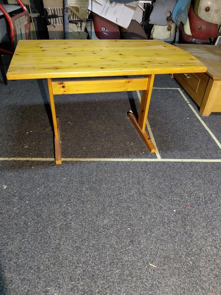 Grenen tafeltje met ronde kant, Tuin en Terras, Picknicktafels, Ophalen, Rond, Hout