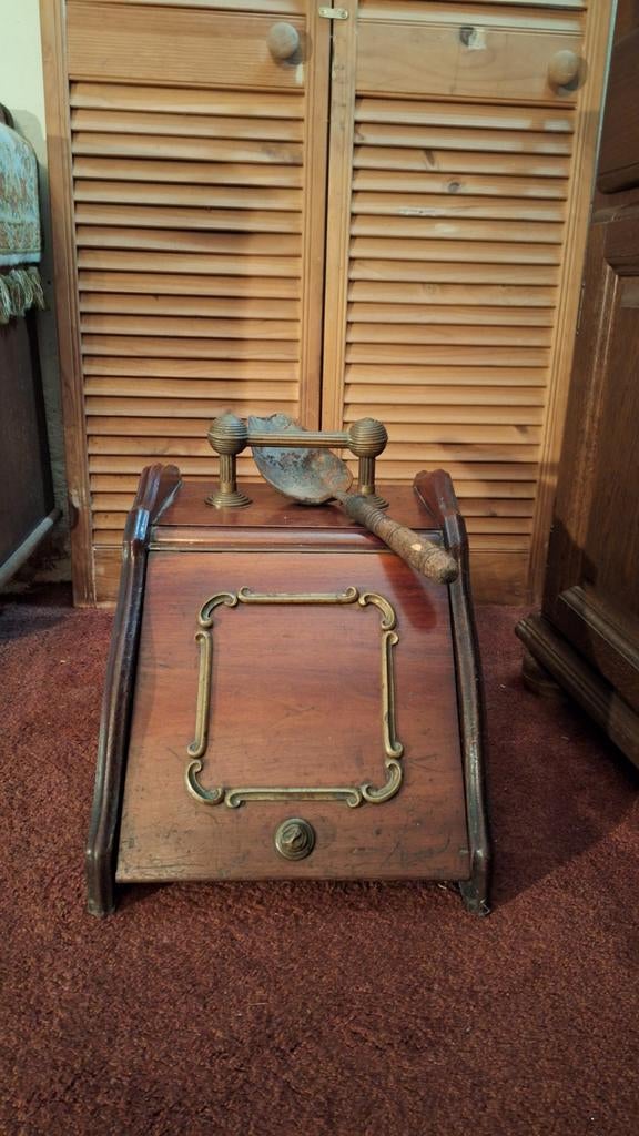 Houten kolenkit met schep, Ophalen of Verzenden