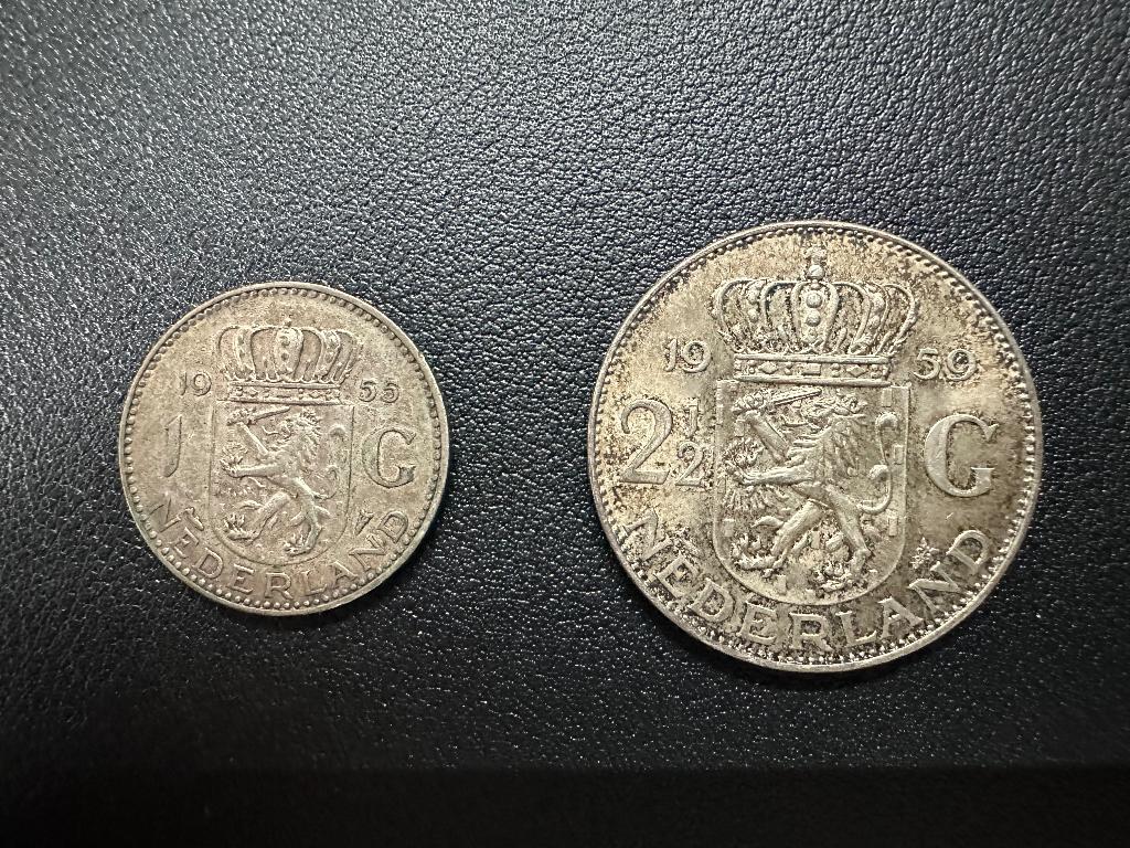 Zilveren gulden 1955 en rijksdaalder 1959, Postzegels en Munten, Munten | Nederland, Ophalen, Koningin Juliana, Setje, Zilver
