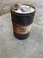 Vintage Q8 Olievat - Decoratief en Robuust, Ophalen