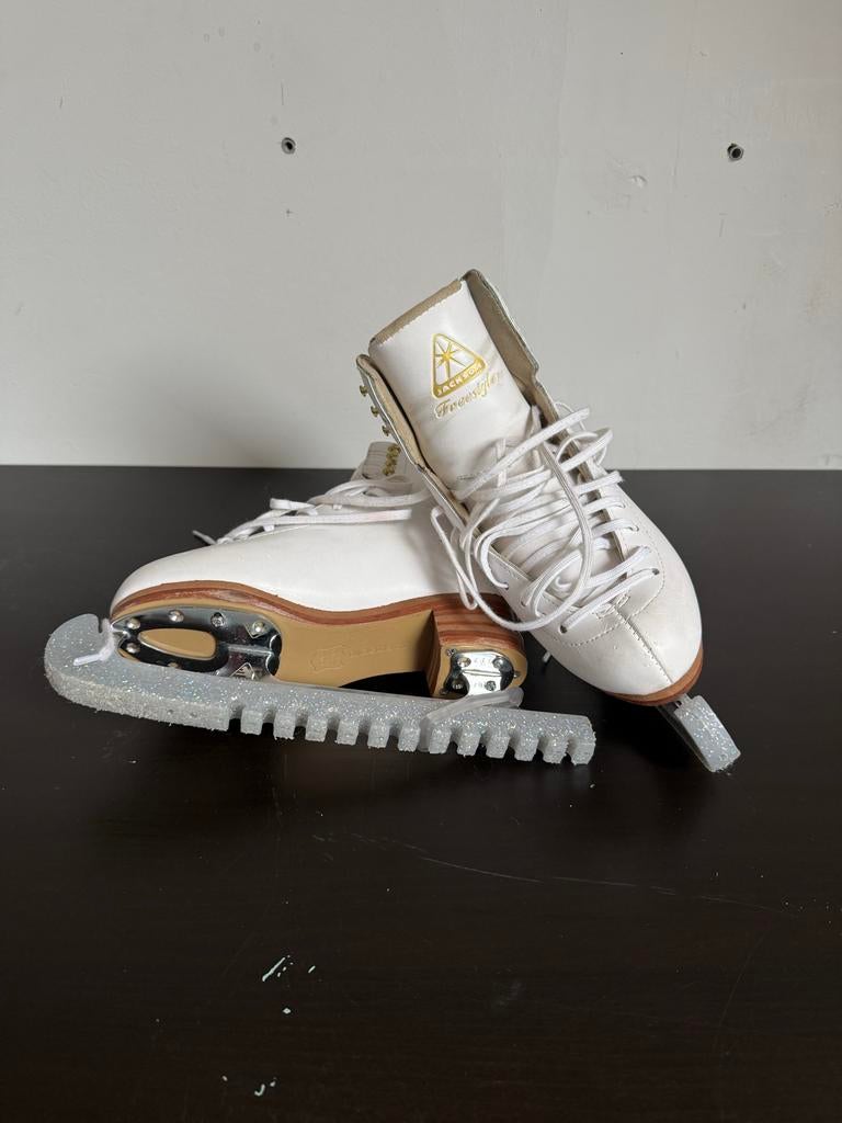 Jackson Freestyle Kunstschaatsen - Zo goed als nieuw, Sport en Fitness, Schaatsen, Ophalen of Verzenden, Zo goed als nieuw, Kunstschaatsen