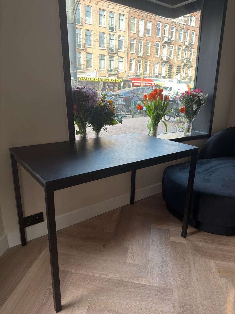 Tafel, Huis en Inrichting, Bureaus, Ophalen of Verzenden, Zo goed als nieuw