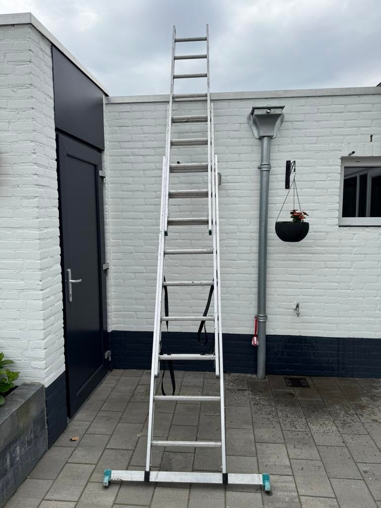 3 delige ladder, Doe-het-zelf en Verbouw, Ladders en Trappen, Ophalen, Gebruikt, Ladder, 4 meter of meer