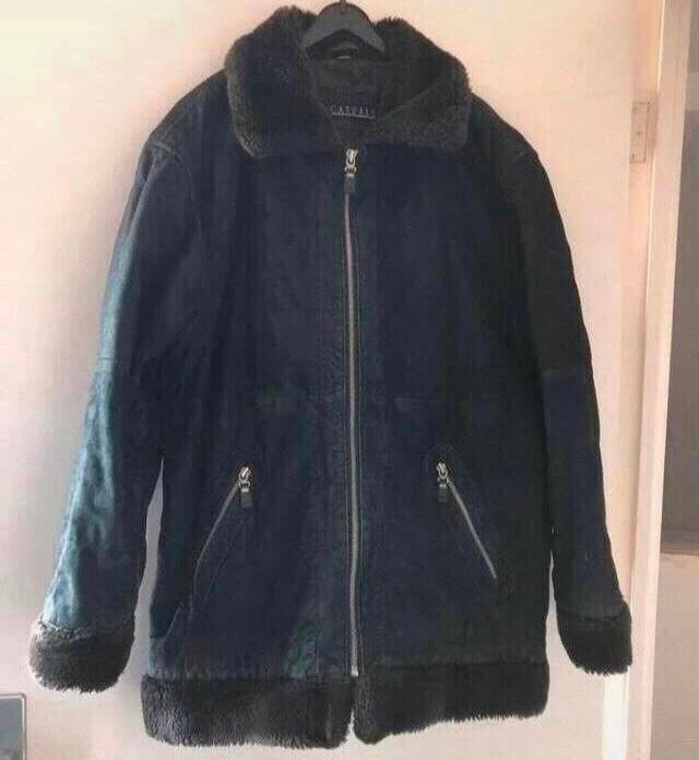 Casuals dames Winterjas - Zwart met Bontkraag, Ophalen of Verzenden, Gedragen, Maat 38/40 (M), Zwart