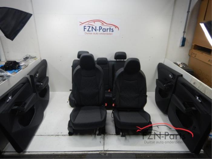 VW Tiguan 571 Life Edition Stof Leer Interieur + Deurpanelen, Ophalen of Verzenden, Gebruikt