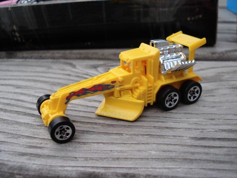 Hotwheels Street Cleever Grader, Ophalen of Verzenden, Zo goed als nieuw, Auto