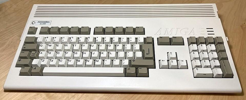 Amiga 1200 Gezocht, Spelcomputers en Games, Spelcomputers | Atari, Ophalen of Verzenden, Gebruikt, Zonder controller, Overige modellen