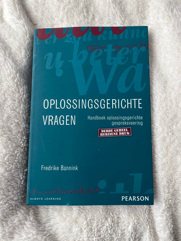 Fredrike Bannink - Oplossingsgerichte vragen, Boeken, Nieuw, Ophalen of Verzenden, Sociale psychologie, Fredrike Bannink