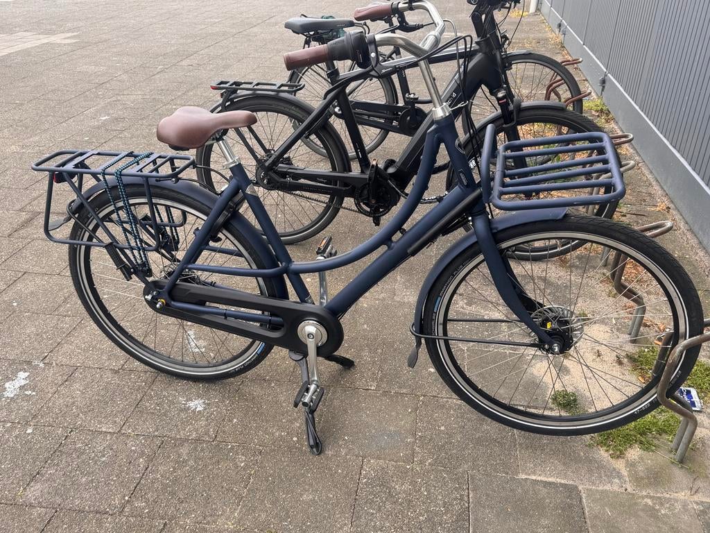 Azor damesfiets nieuwstaat, Fietsen en Brommers, Ophalen of Verzenden, Zo goed als nieuw, Overige merken