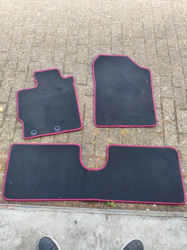 Automatten voor Toyota Yaris 2011, Ophalen of Verzenden