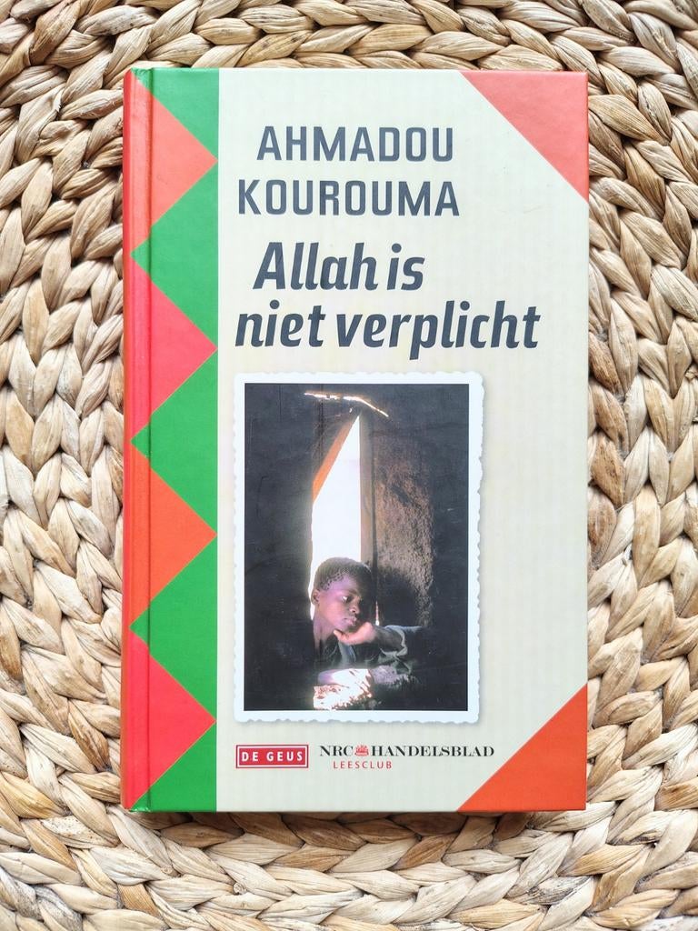 Ahmadou Kourouma - Allah is niet verplicht, Ophalen of Verzenden, Zo goed als nieuw