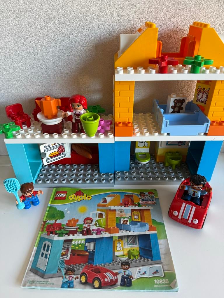 Lego Duplo Familiehuis 10835 - Compleet met figuren en auto, Gebruikt, Ophalen of Verzenden, Duplo, Complete set