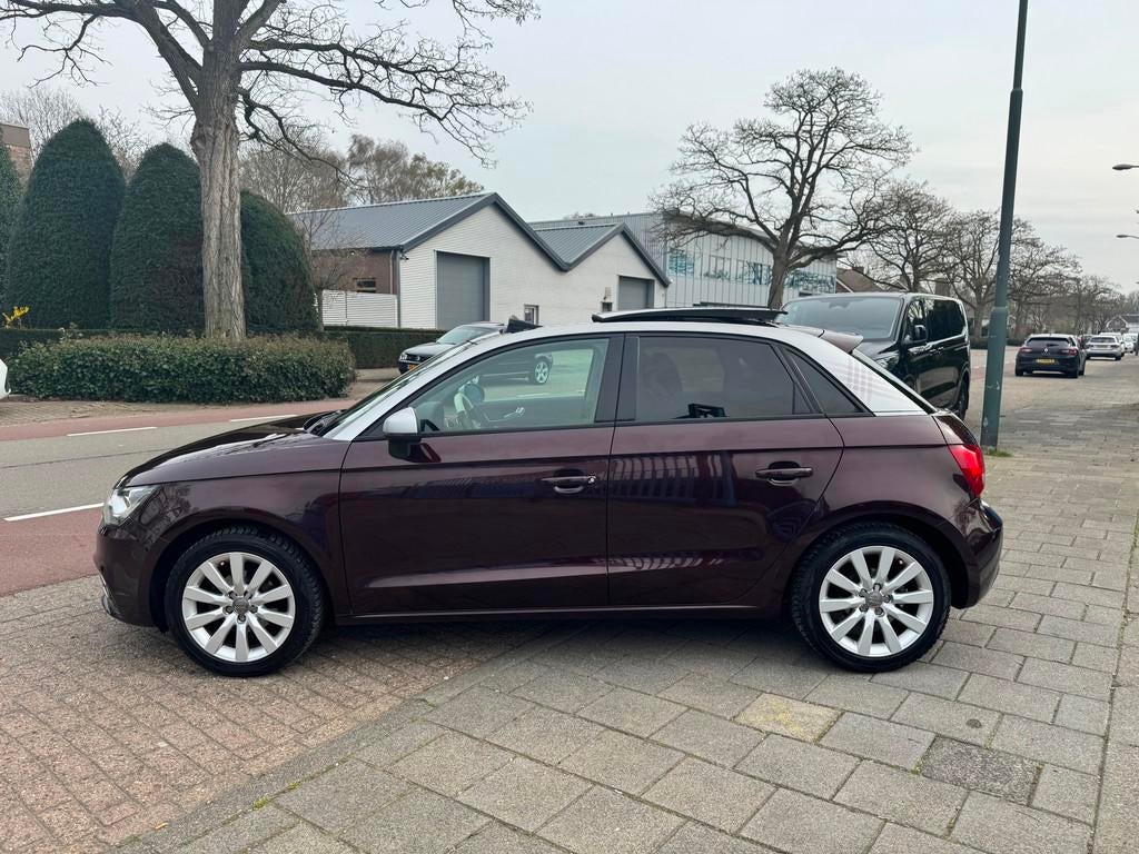 Audi A1 Sportback 1.2 TFSI A-C Elek Pakket Pano Xenon, Auto's, Voorwielaandrijving, Euro 5, 86 pk, Zwart