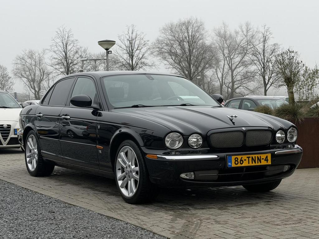 Jaguar XJR 4.2 V8 S/C | SUPER ONDERHOUDEN | LEDER | NWE APK, Automaat, Achterwielaandrijving, Gebruikt, 1634 kg
