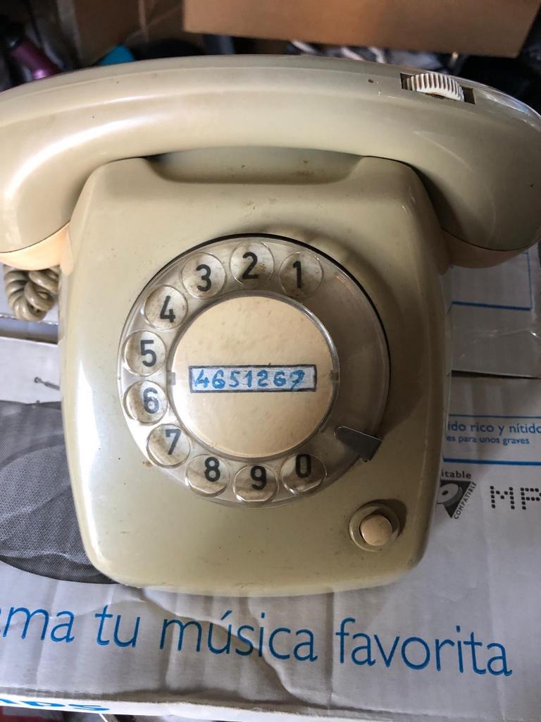 Vintage vaste telefoon met draaischijf, Telecommunicatie, Vaste telefoons | Niet Draadloos, Ophalen of Verzenden, Gebruikt, Met draaischijf