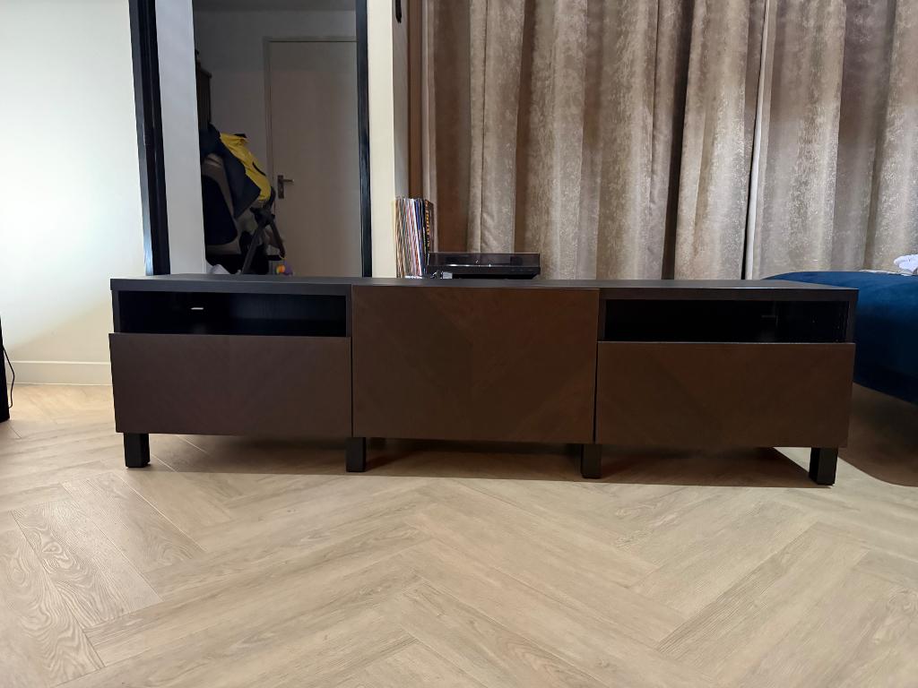 Tv kast, Ophalen, Overige materialen, 150 tot 200 cm, Zo goed als nieuw