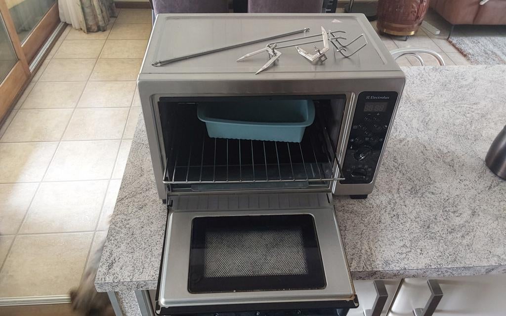 Keurig nette  schone. grill/bakoven, Witgoed en Apparatuur, Ovens, Ophalen, Minder dan 45 cm, Grill, Zo goed als nieuw