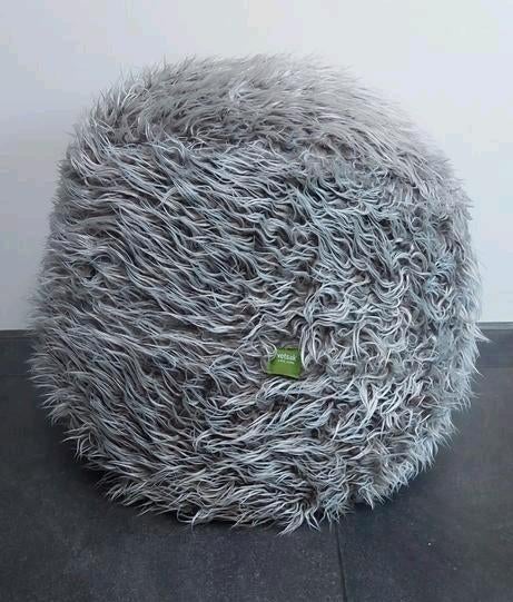 Vetsak FootSak Flokati voetenpoef, Huis en Inrichting, Rond, Minder dan 50 cm, Ophalen of Verzenden, Zo goed als nieuw