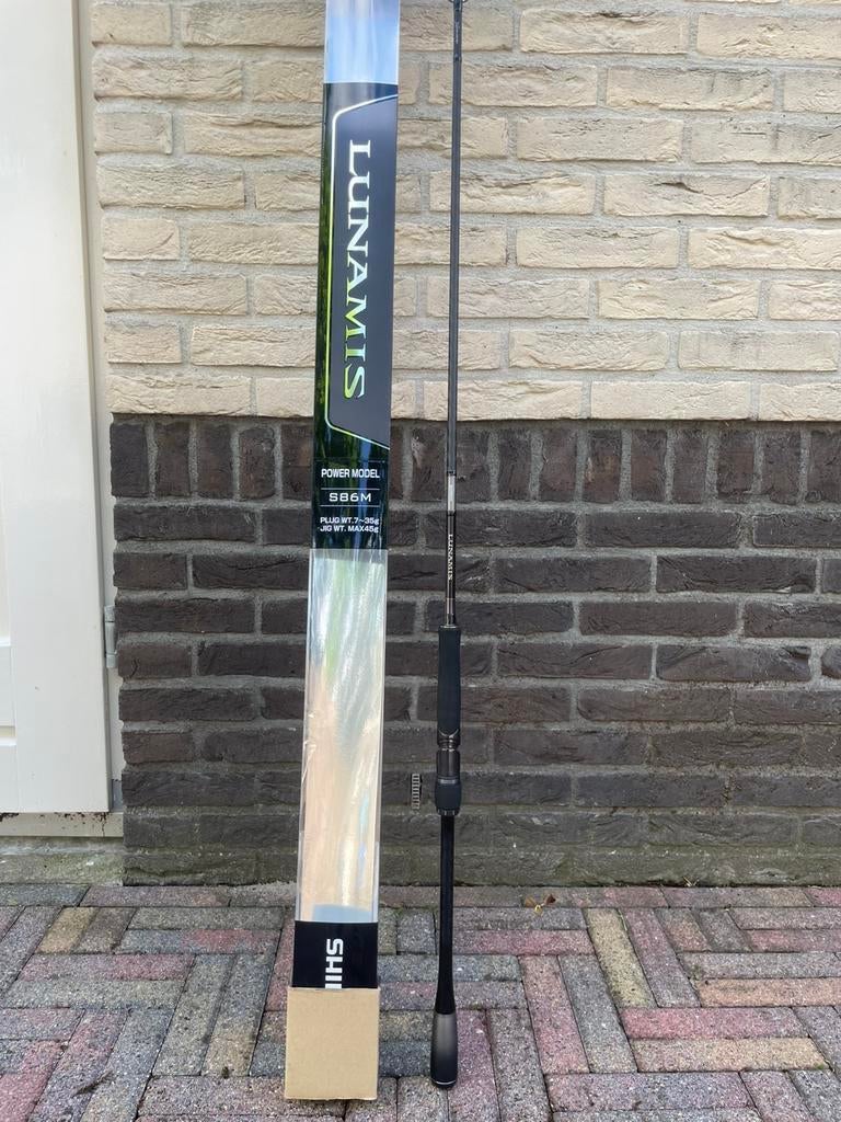 Shimano Lunamis S86M 258cm 7-35 gram, Watersport en Boten, Ophalen of Verzenden, Zo goed als nieuw, Werphengel