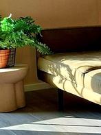 Leuk bijzettafeltje. Beetje betonlook achtig Kwantum, Ophalen, Minder dan 45 cm, Minder dan 55 cm, Gebruikt