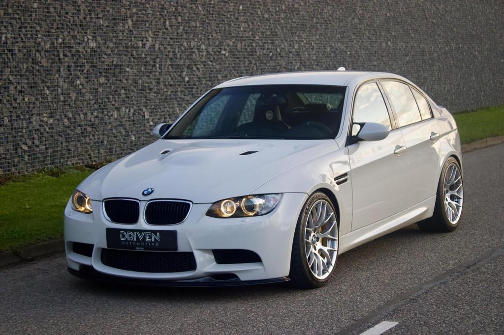 BMW M3 E90 V8 | LCI - KW V3 - Brembo BBK - F80 - Eisenmann, Auto's, BMW, Automaat, Achterwielaandrijving, Gebruikt, Leder en Stof