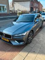 Volvo V60 T6 Twin Engine 340pk AWD Geartronic 2020 Grijs, Auto's, Automaat, USB, 4 cilinders, 93 €/maand