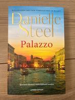 Danielle Steel - Palazzo (Roman), Ophalen of Verzenden, Gelezen, Nederland