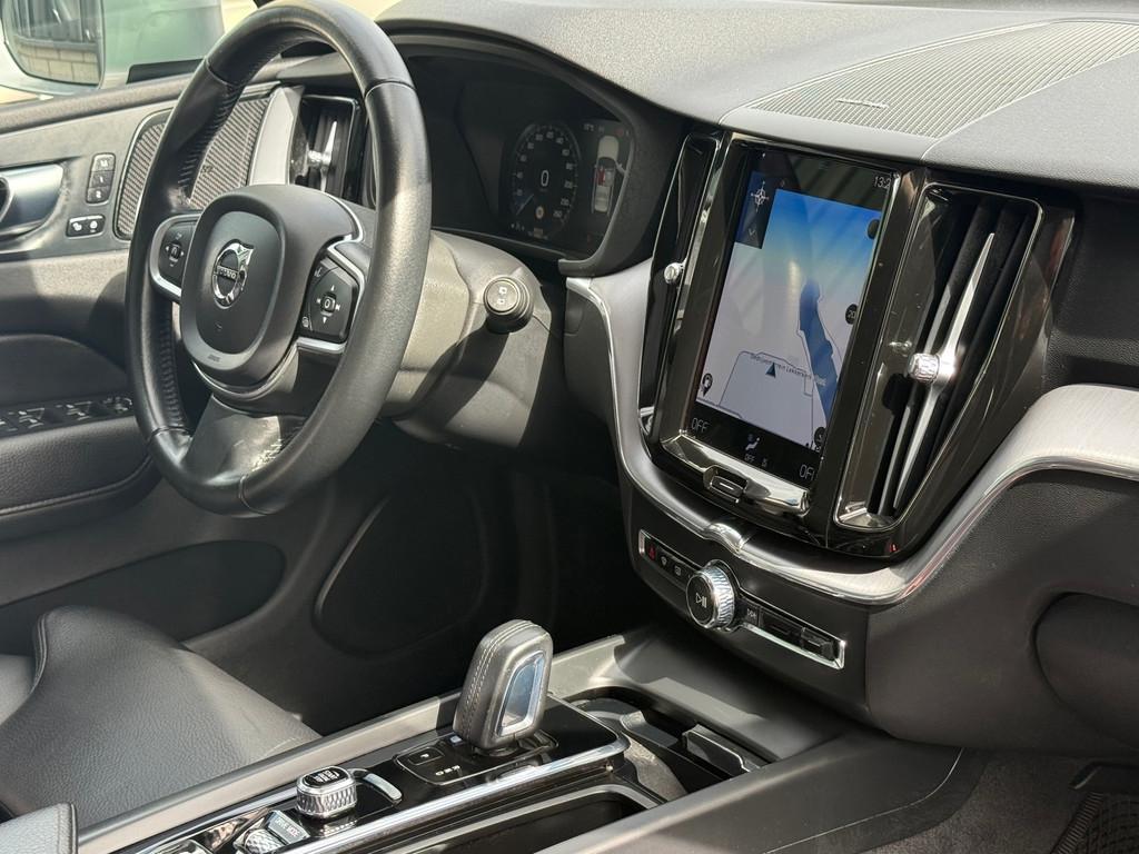 Volvo XC60 2.0 Recharge T6 AWD Inscription Panoramadak Leder, Auto's, Automaat, Gebruikt, 1969 cc, 138 €/maand