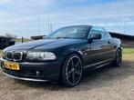 Lichte schade: BMW E46  2.2 CI Cabriolet AUT 2002 Zwart, Auto's, BMW, Achterwielaandrijving, Cabriolet, 4 stoelen, Zwart