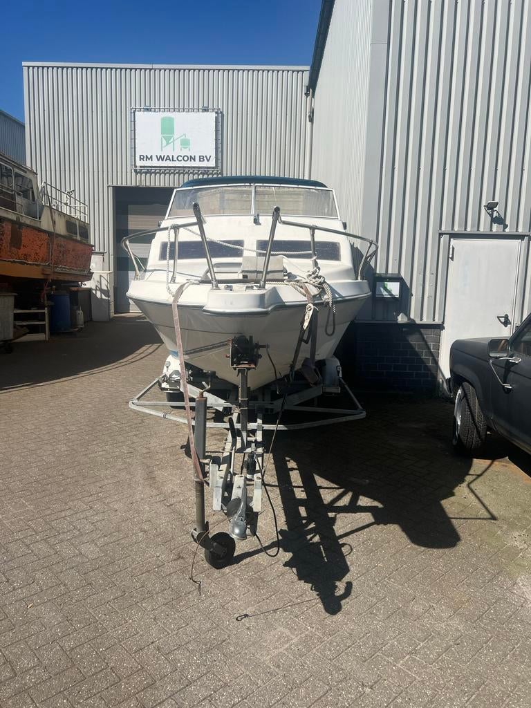 Boot - Ideaal voor dagtochten en vissen, Watersport en Boten, Motorboten en Motorjachten, Ophalen, Gebruikt, 50 pk of meer, Binnenboordmotor