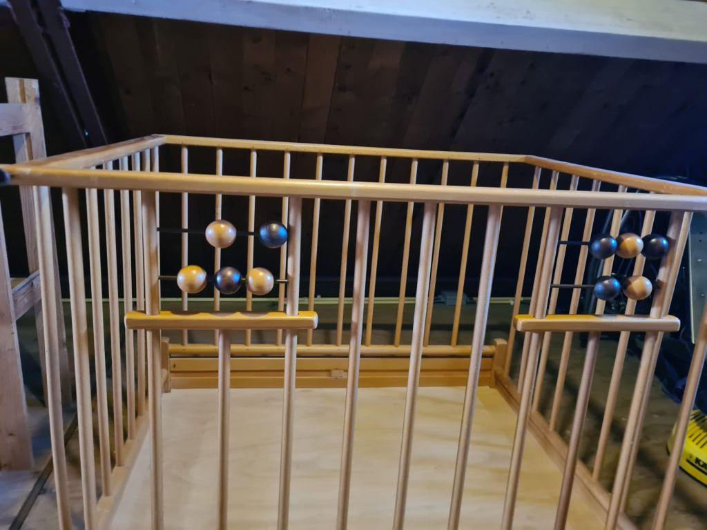Kinderbox met mat en kussen, Ophalen of Verzenden, Gebruikt, Rechthoekig, Boxkleed