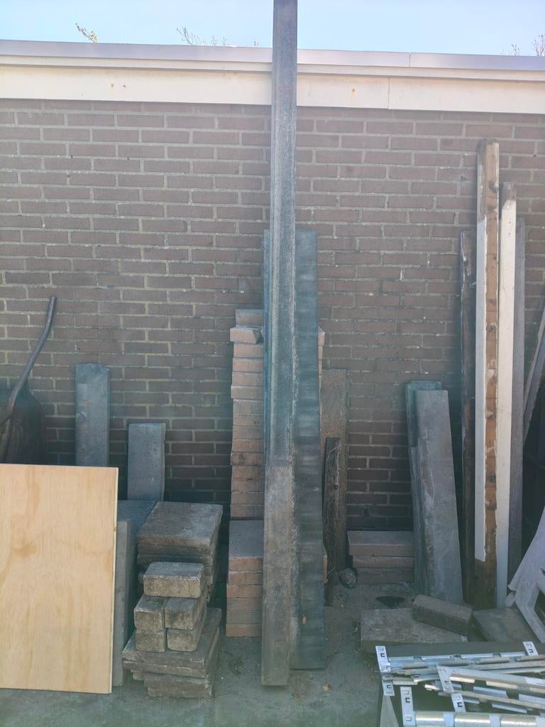 betonpaal schutting, Ophalen, Gebruikt