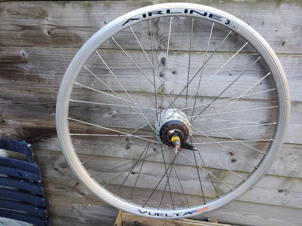 28 inch NEXUS 7 achterwiel met terugtraprem  7 VERSNELLINGEN, Fietsen en Brommers, Fietsonderdelen, Ophalen, Gebruikt