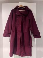 Bordeaux lange jas - Vintage stijl - Maat M/L, Kleding | Dames, Jassen | Winter, Ophalen of Verzenden, Gedragen, Maat 38/40 (M)