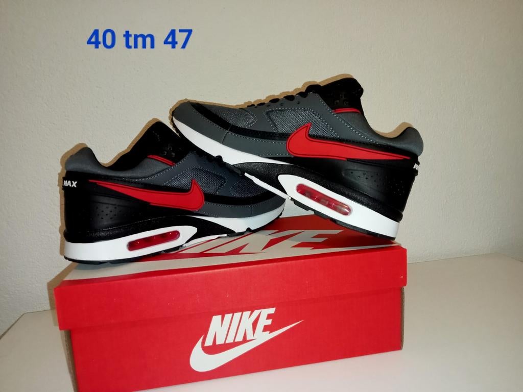 Nike Air Max Classics/90 ( 50eu bij 3 paar), Kleding | Heren, Schoenen, Ophalen of Verzenden, Nieuw, Overige kleuren