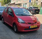 Toyota Aygo 1.0 12V Vvt-i 3DRS MMT 2006 Rood, Voorwielaandrijving, 765 kg, 4 stoelen, 68 pk