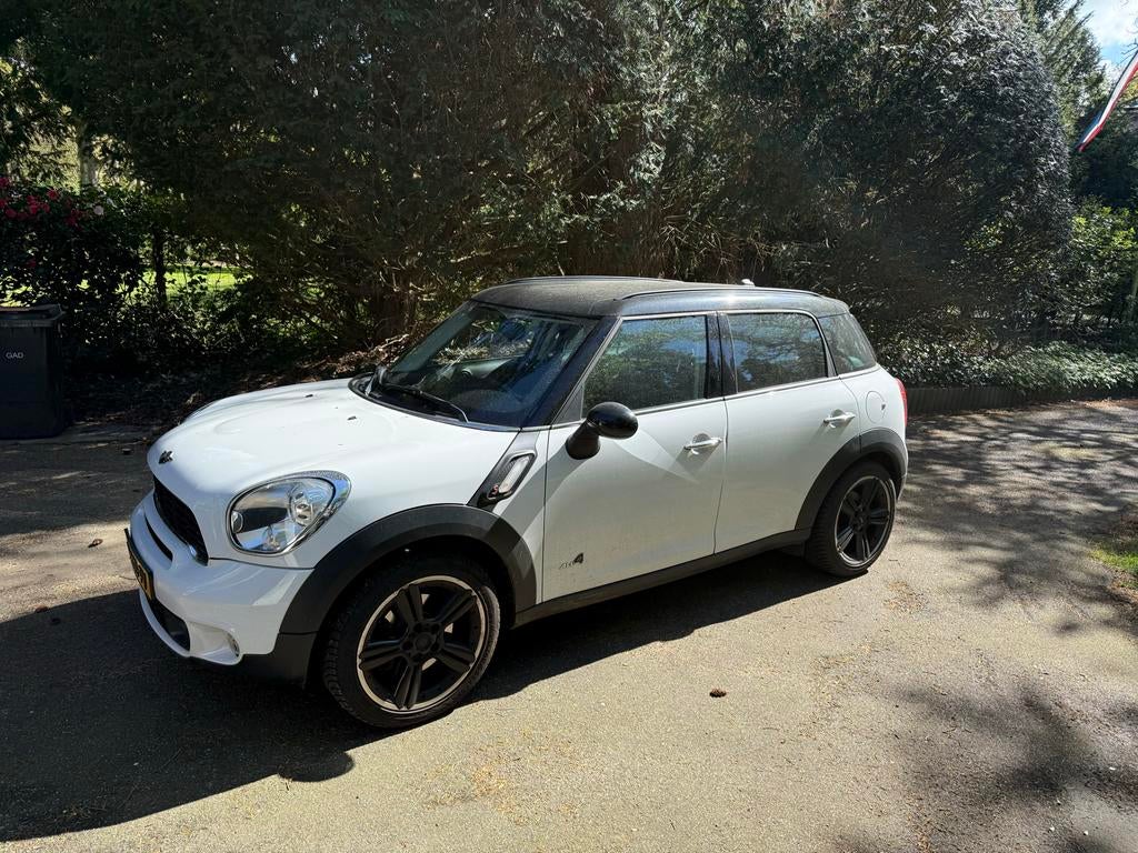 Mini Countryman 1.6 Cooper S All4 2011 Wit, Auto's, Mini, 15 km/l, 750 kg, Handgeschakeld, Vierwielaandrijving