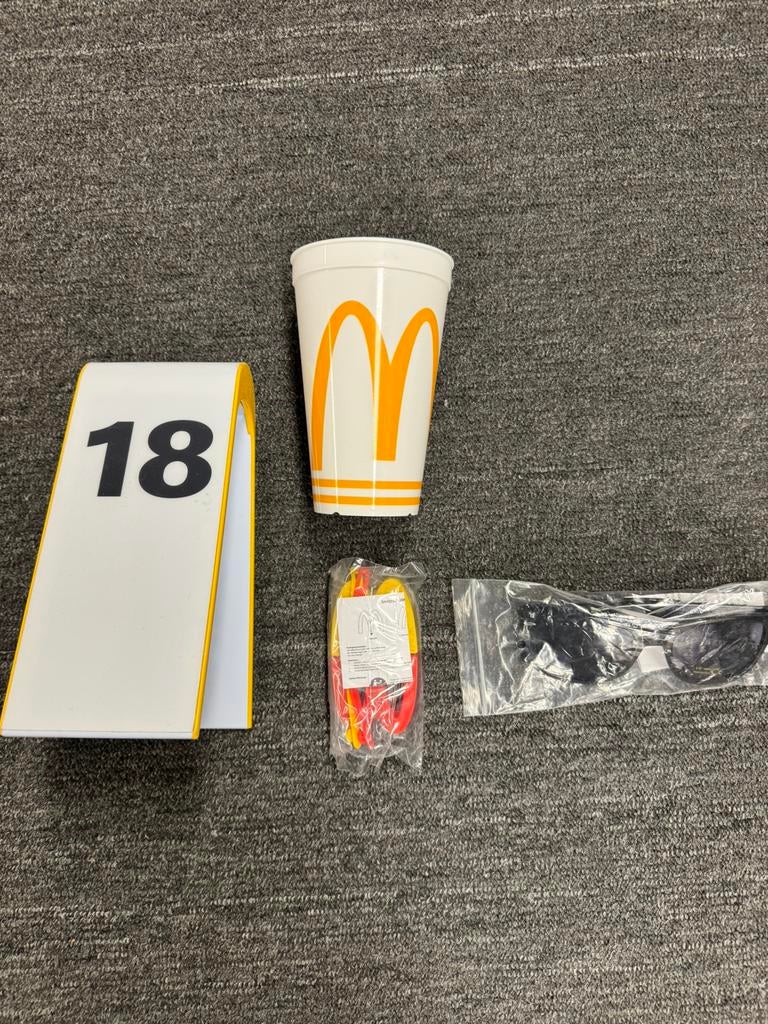 McDonald’s artikelen, Verzamelen, Merken en Reclamevoorwerpen, Ophalen of Verzenden, Reclamebord