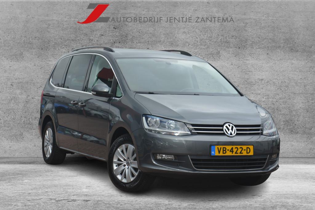 Volkswagen Sharan 2.0 TDI Highline BlueMotion | Navigatie |, Auto's, Bestelauto's, Euro 5, Stof, Gebruikt, Zwart