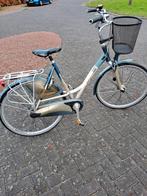 Goedfietsende,stevige 28 inch Batavus Damesfiets, Ophalen, Gebruikt, Versnellingen, Batavus