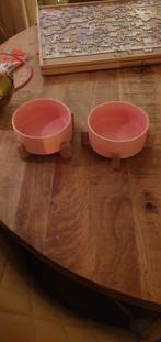 Hondenvoerbakken roze., Ophalen