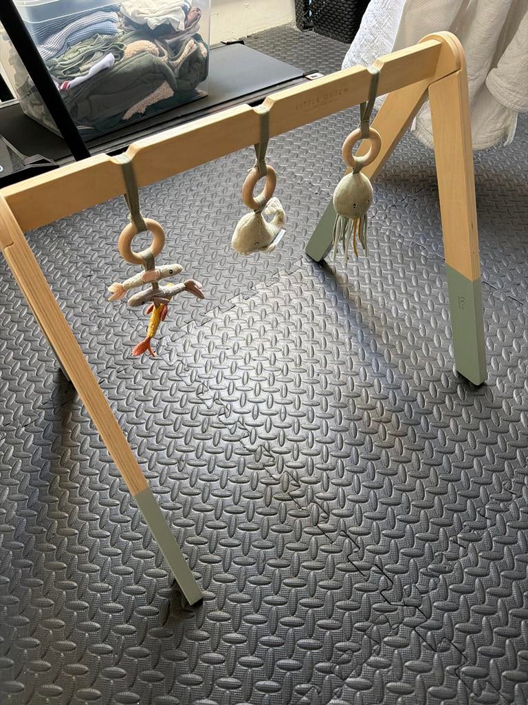 Little Dutch houten babygym, Ophalen, Zo goed als nieuw, Babygym