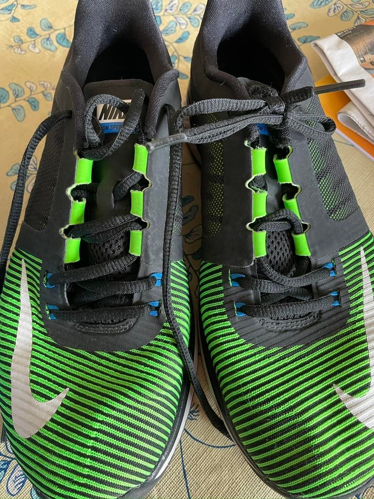 Z.g.a.n. Nike sportschoenen in groen zwart wit maat 42, Ophalen of Verzenden, Zo goed als nieuw, Overige kleuren, Sportschoenen