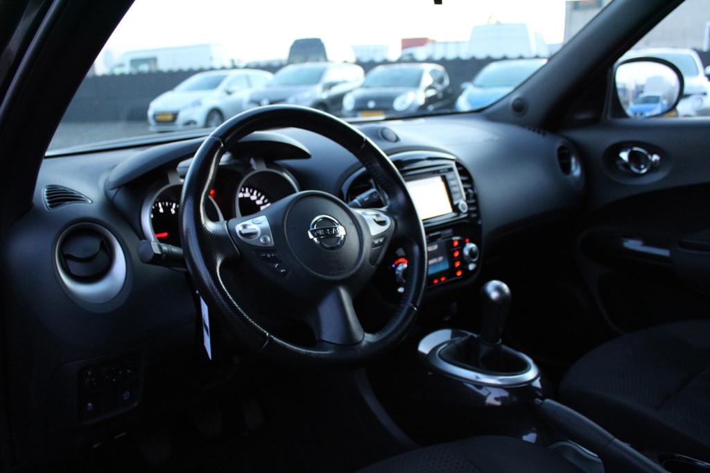 Nissan Juke 1.6 Tekna/NAVI/CAMERA/AIRCO/NW APK, Voorwielaandrijving, Euro 5, Zwart, 4 cilinders