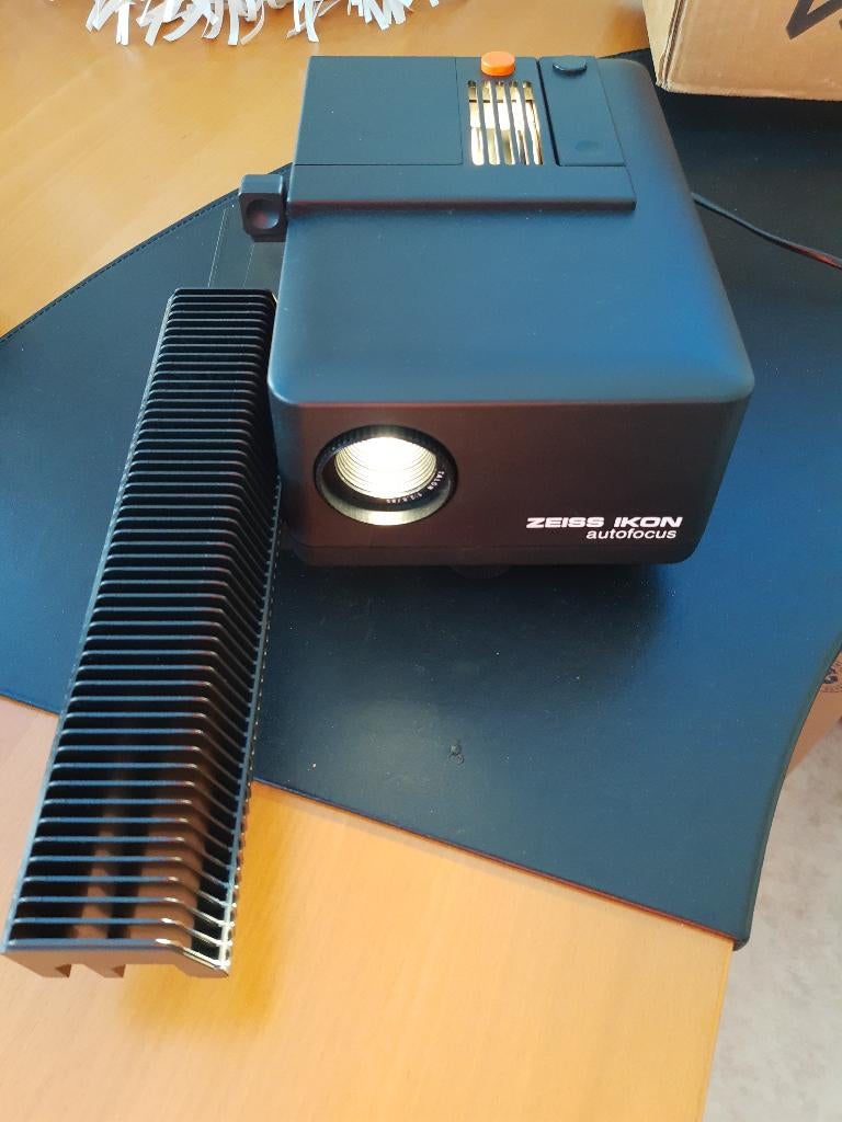 Diaprojector, Zeiss Ikon, Audio, Tv en Foto, Ophalen, Gebruikt